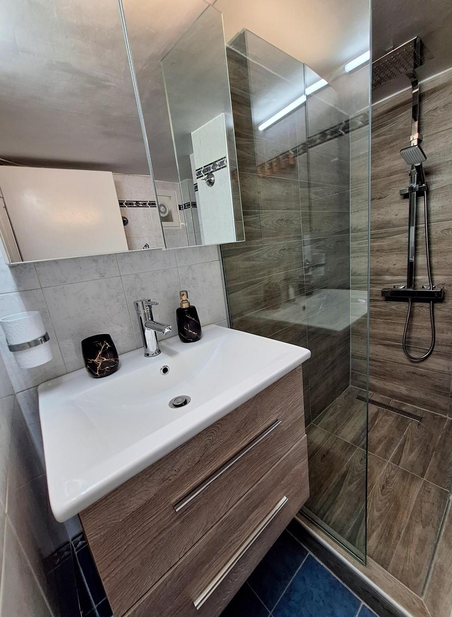 Cozy Apartment In The City Center Salonicco Esterno foto