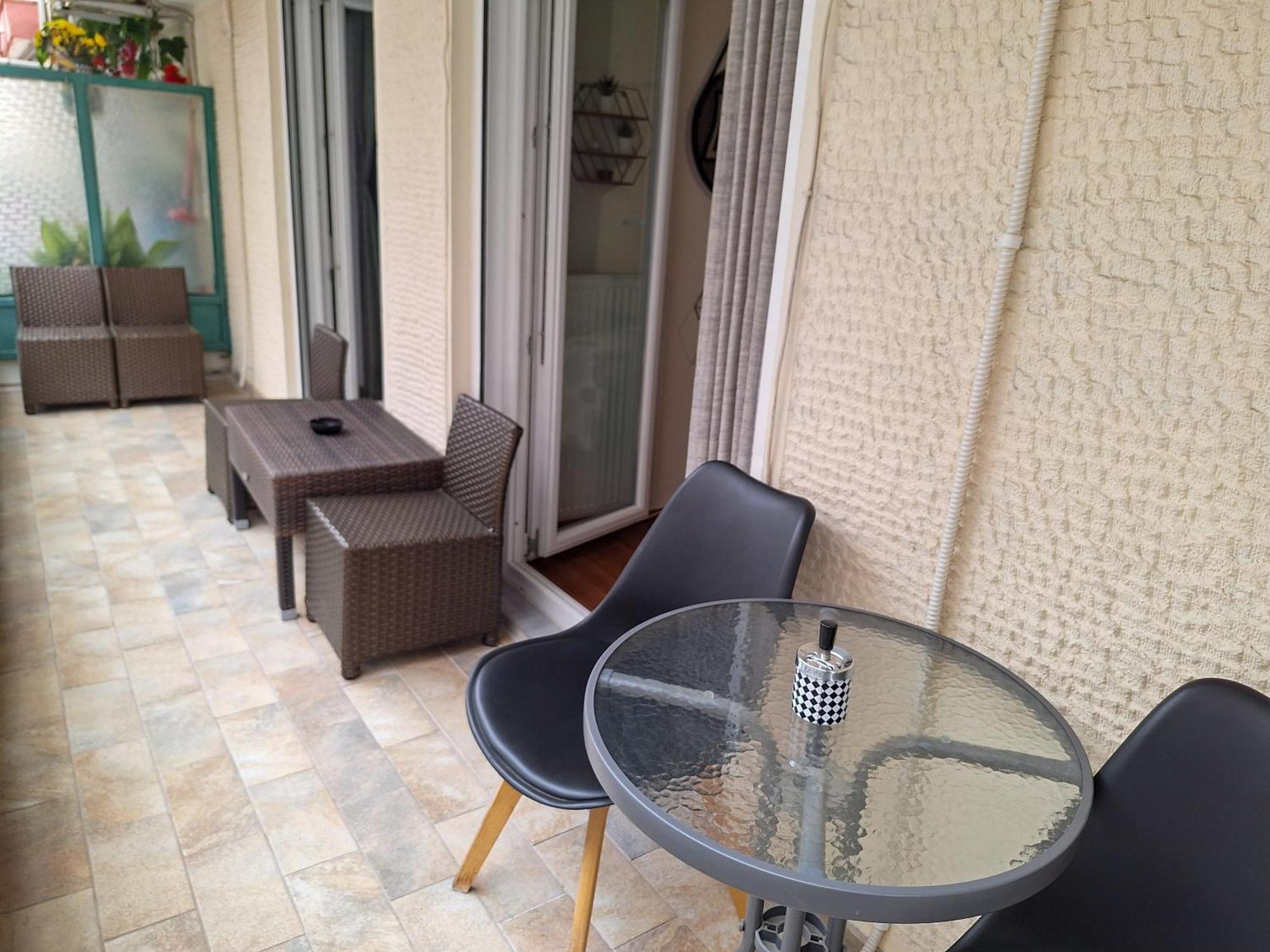 Cozy Apartment In The City Center Salonicco Esterno foto